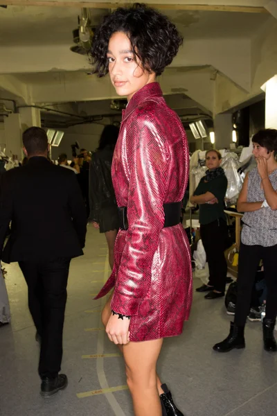 Look 8